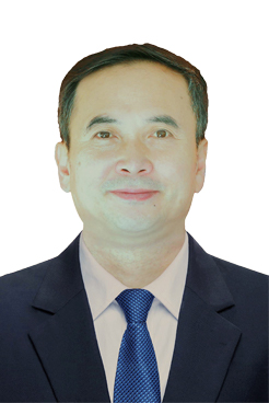 赵嵘:党委委员、纪委书记 赵嵘:党委委员、纪委书记