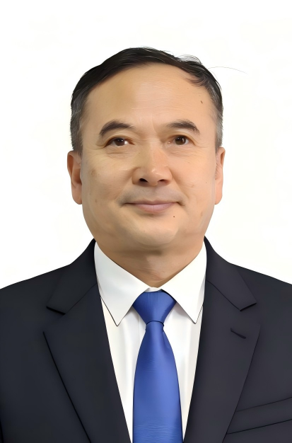 赵嵘:党委委员、纪委书记 赵嵘:党委委员、纪委书记